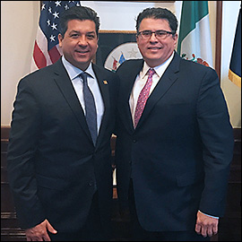 Secretary Pablos poses with Tamaulipas Governor Cabeza de Vaca